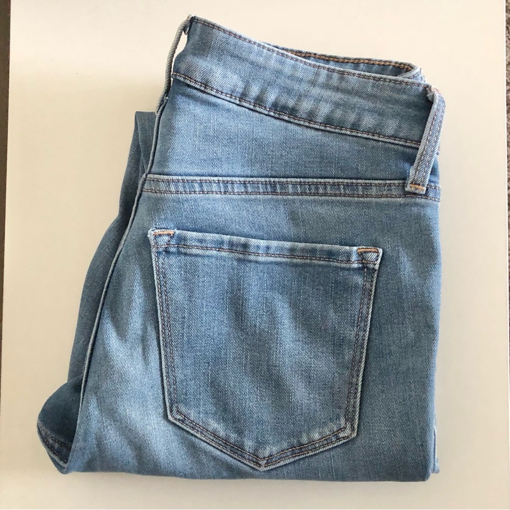 Old Navy Power Slim Straight High Rise Jeans, Size 2